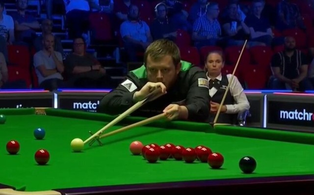 会中的焕发 会中的焕发